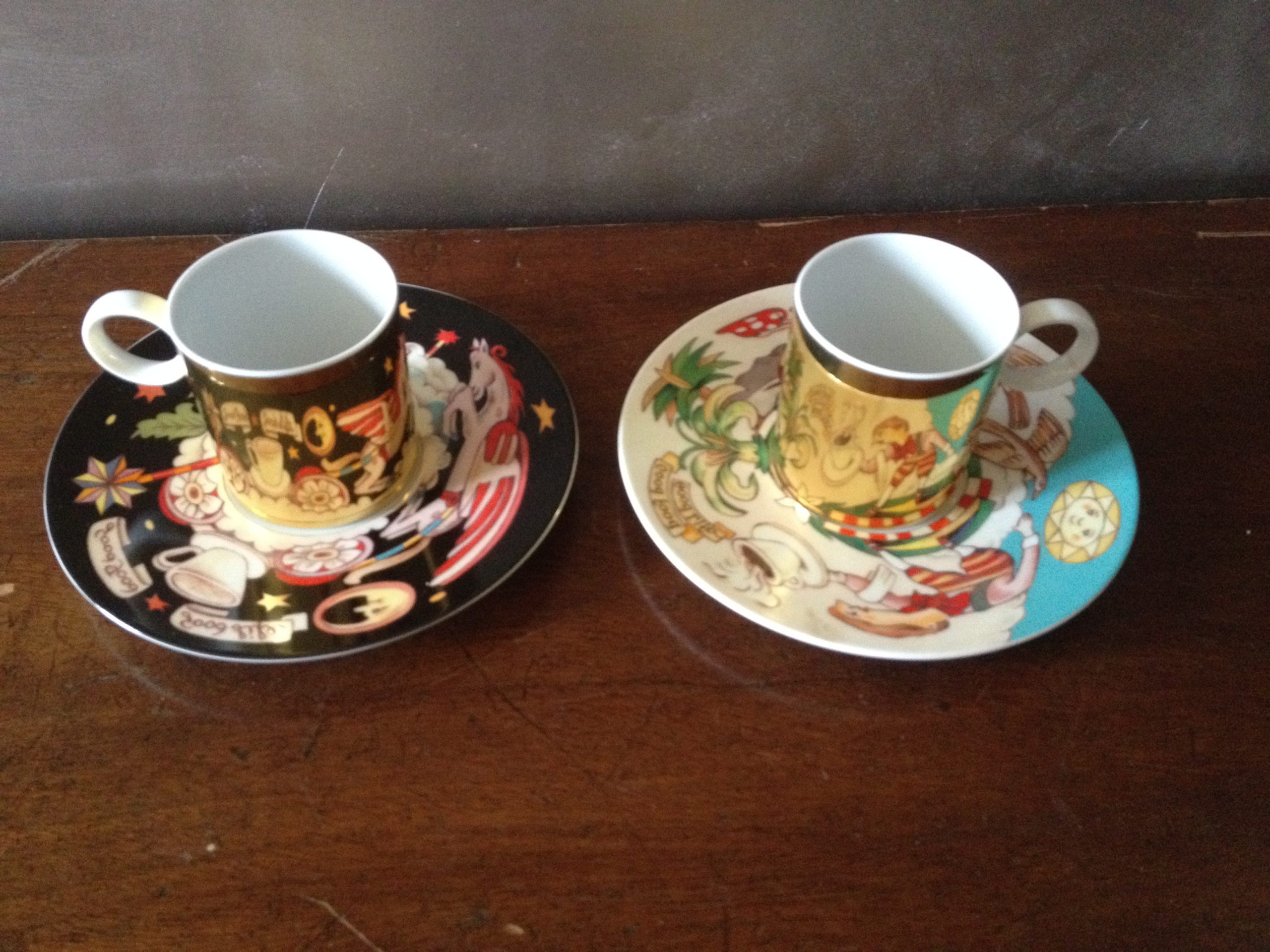 Paire de tasses et soucoupes sous-tasses Mario Grosso