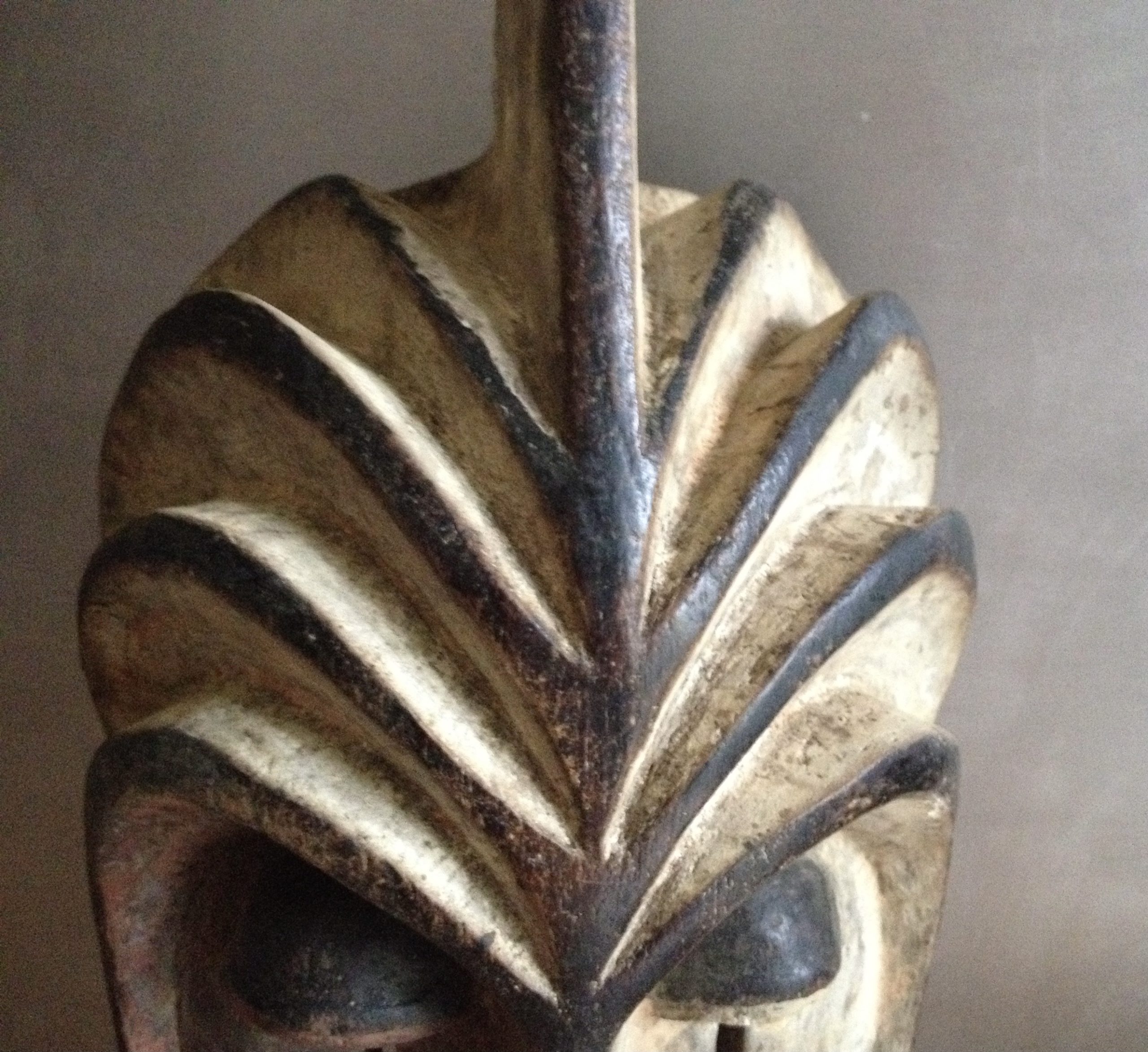 Masque heaume Emboli , Kota, Gabon – Image 9