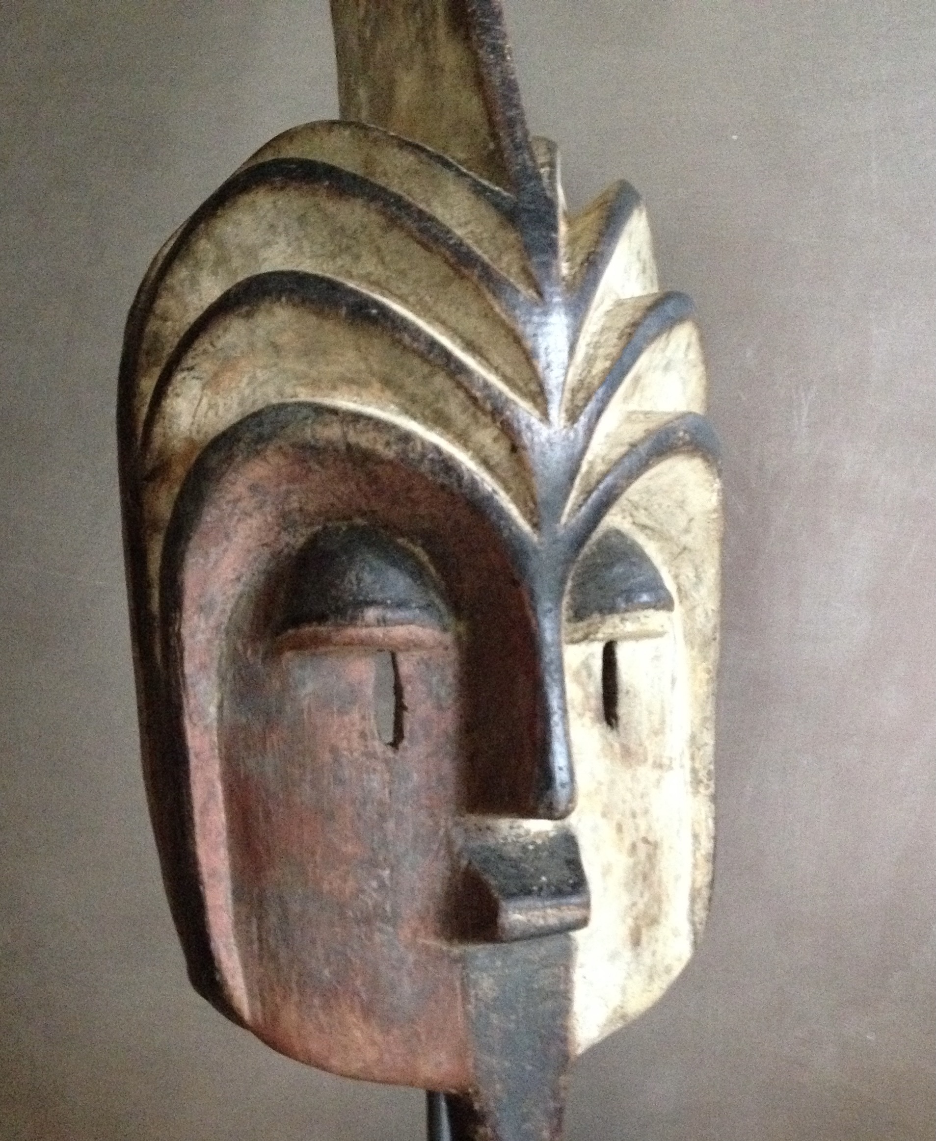 Masque heaume Emboli , Kota, Gabon – Image 4