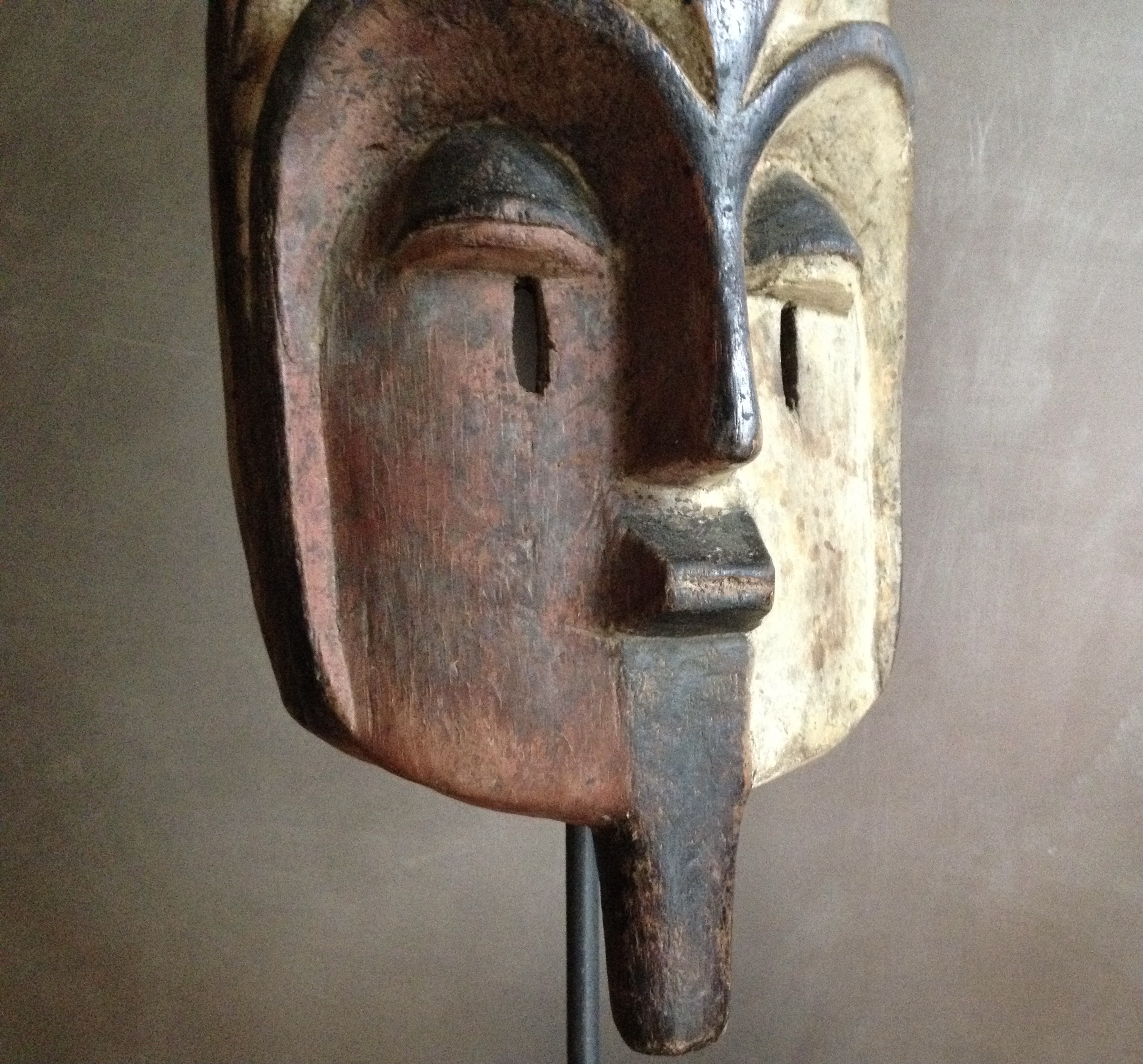 Masque heaume Emboli , Kota, Gabon – Image 6